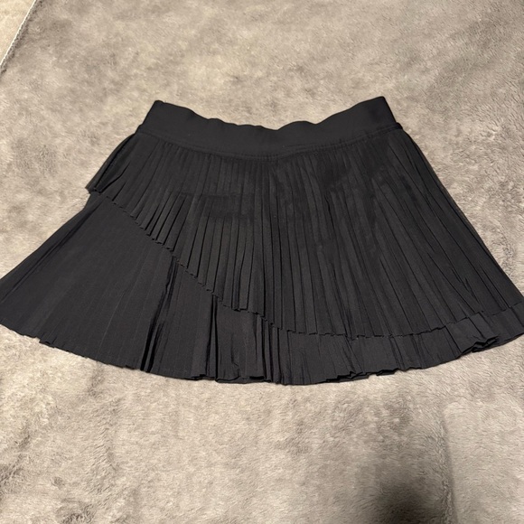 Lululemon Tiered Pleats Tennis Skirt - Picture 5 of 8